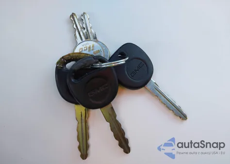 2003 GMC Sonoma Sl from USA, damaged, VIN 1GTCS14H938214908